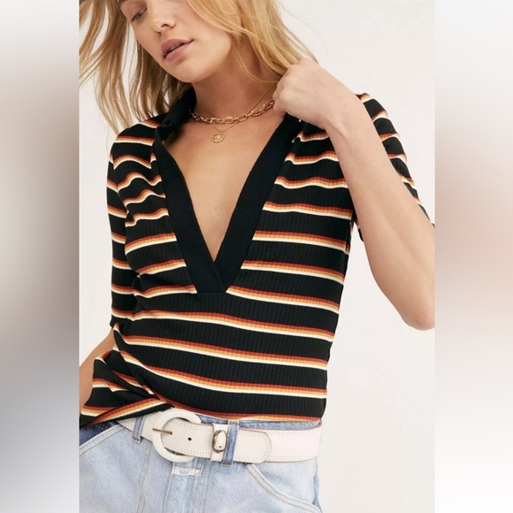 Free People Donna Striped Collared Tee Size M Black Motif Ribbed Knit top - Picture 1 of 5